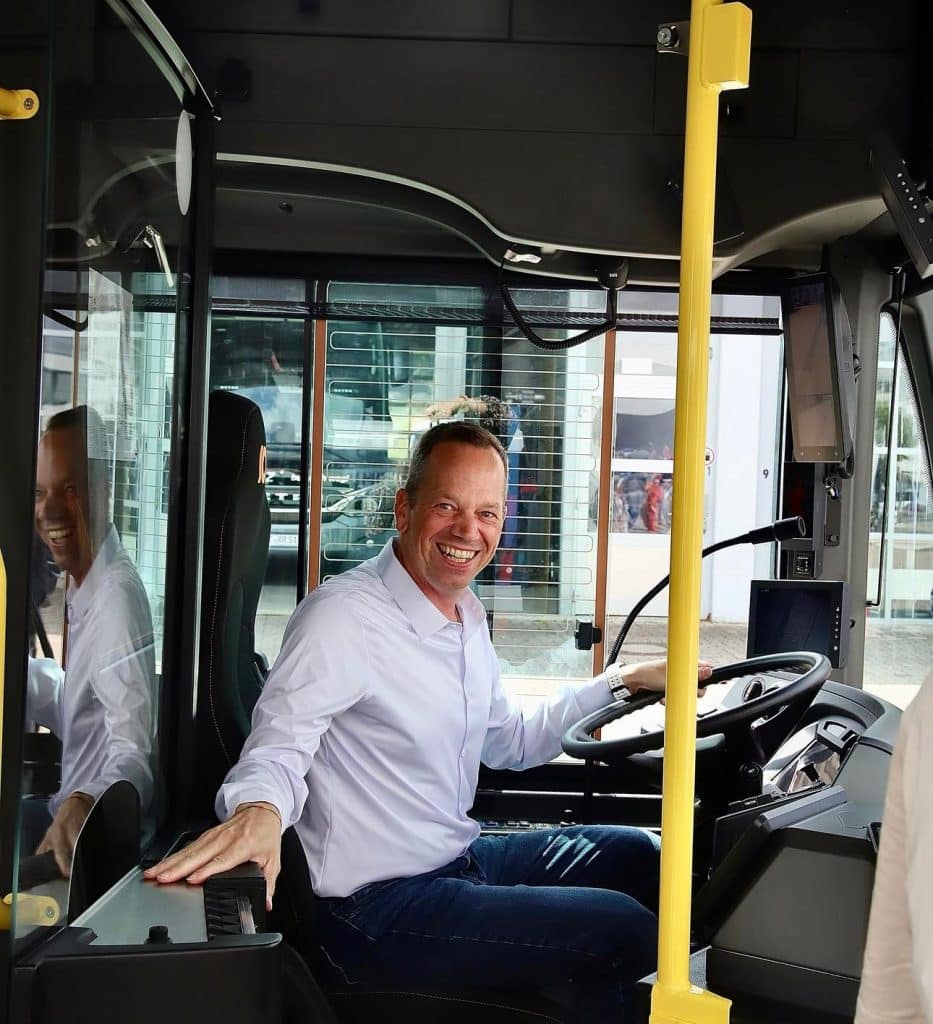 Feierliche Übergabe der neuen Oberleitungsbusse der Stadt Esslingen